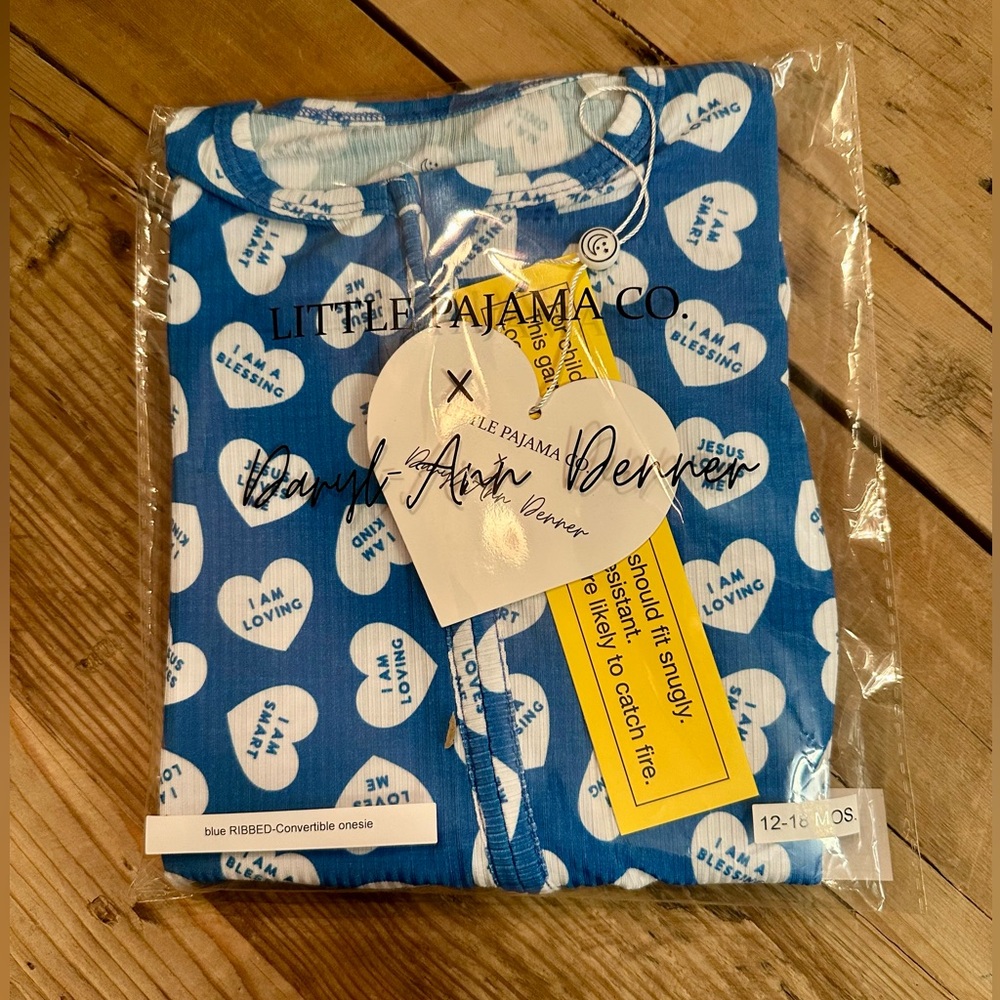 Little Pajama Co. affirmation heart onesie 12m-18m